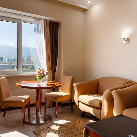 Regardal Hotel Almaty Exterior photo