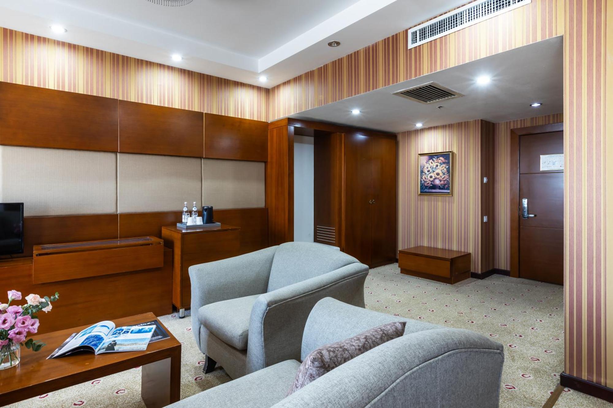 Regardal Hotel Almaty Exterior photo